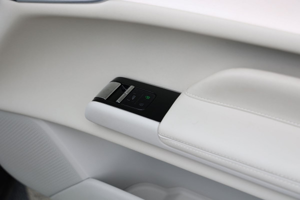 2026 Volvo ES90  Ultra Single Motor Sedan Image 13