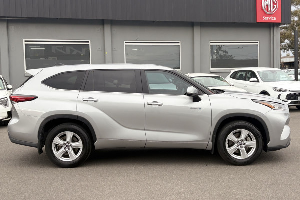 2023 Toyota Kluger AXUH78R GX SUV Image 26