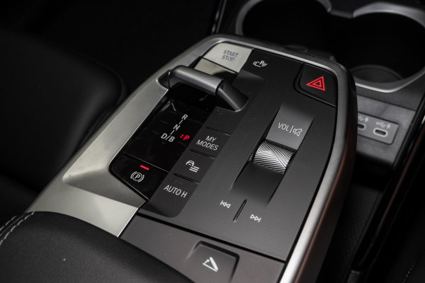 2024 BMW iX2 U10 eDrive20 M Sport SUV image 13