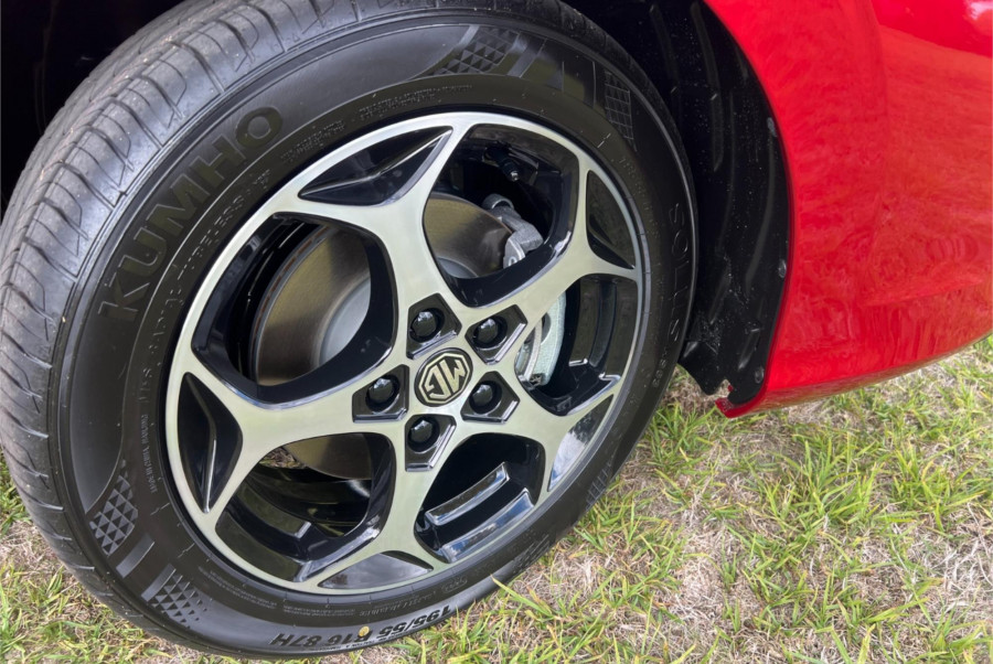 2025 MY24.5 MG MG3 ZP22 Excite Hatch Image 9