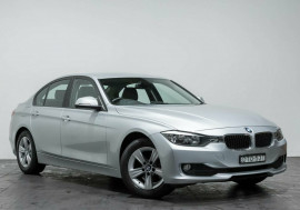 BMW 318d F30 MY0813