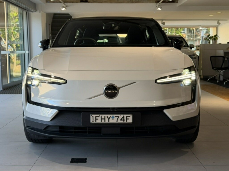 2024 Volvo EX30  Single Motor Extended Range Plus SUV Image 3