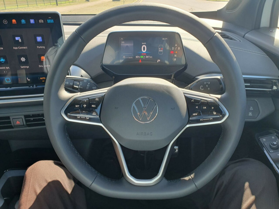 2025 MY25.5 Volkswagen ID. 4 E2 Pro SUV Image 15