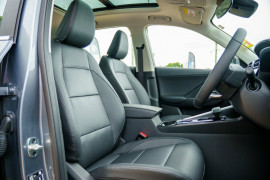 2025 MG ZS ZS32 Essence Turbo SUV