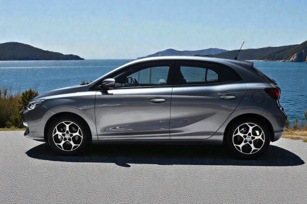 2025 MY25.5 MG MG3 ZP22 Excite Hatch Image 2