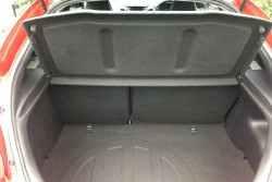 2014 Hyundai Veloster FS3 SR Coupe Turbo Hatchback