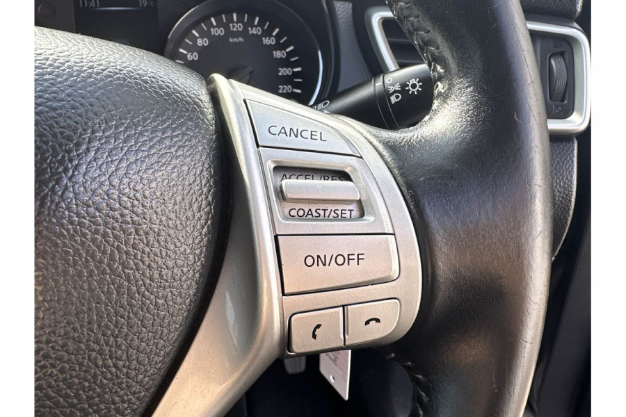 2015 Nissan QASHQAI J11 ST SUV Image 26