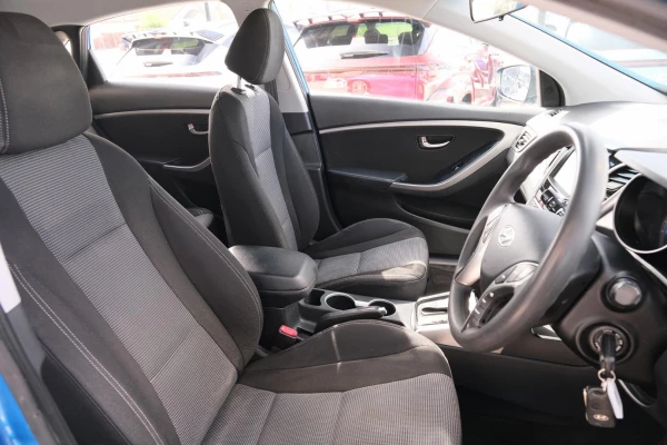2016 MY17 Hyundai i30 GD4 Series II Active Hatch Image 13