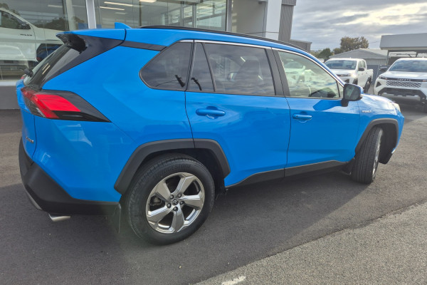 2021 Toyota RAV4 AXAH54R GXL SUV Image 14