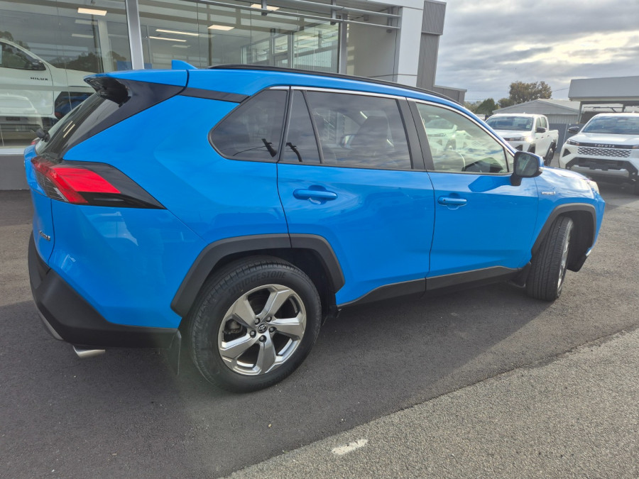 2021 Toyota RAV4 AXAH54R GXL SUV Image 14
