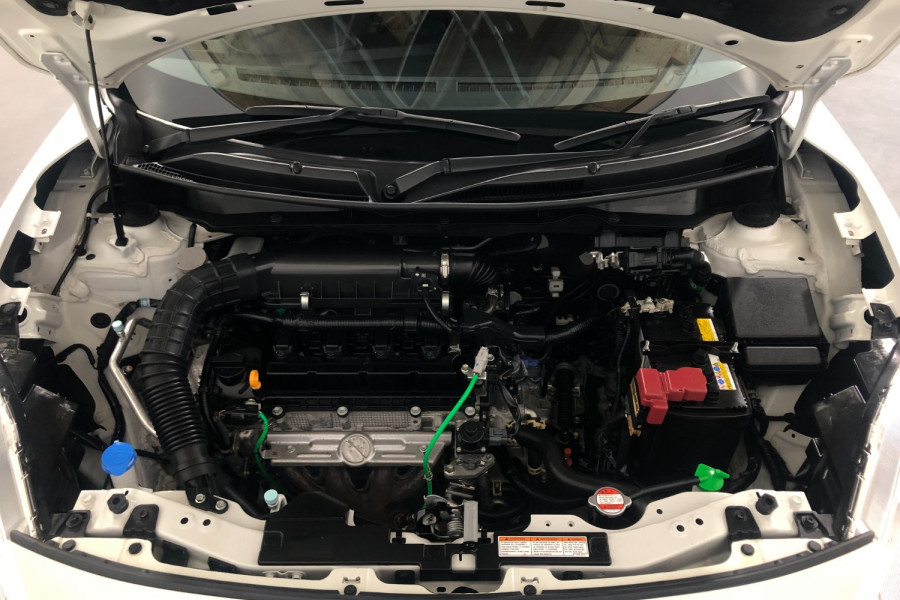 2023 Suzuki Swift AZ Series II GL Hatch Image 20