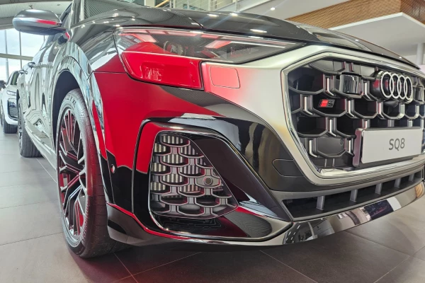 2026 Audi SQ8 TFSI SUV Image 18