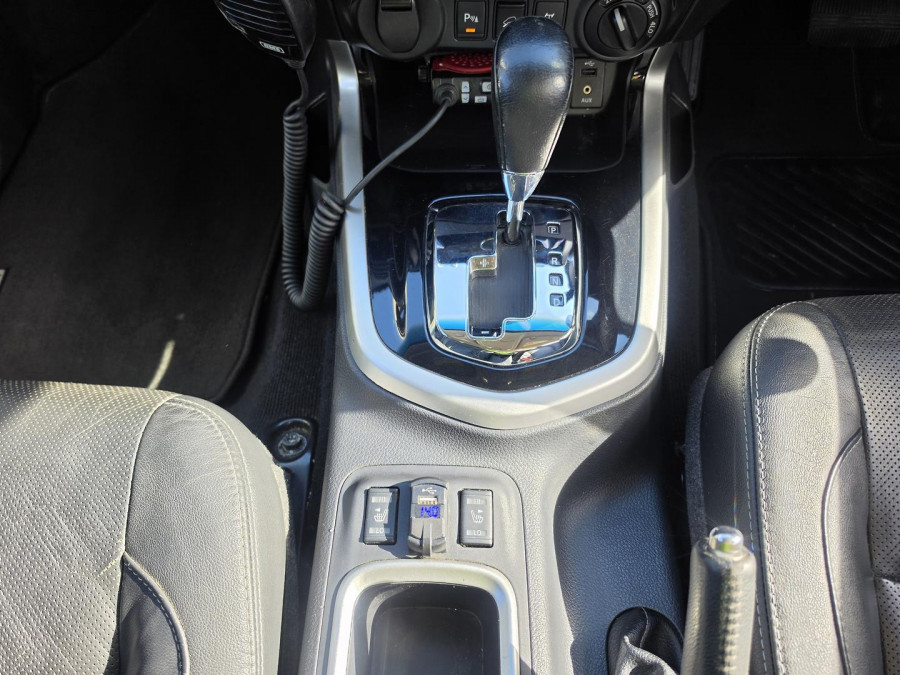 2016 Nissan Navara D23 ST-X Ute Image 19
