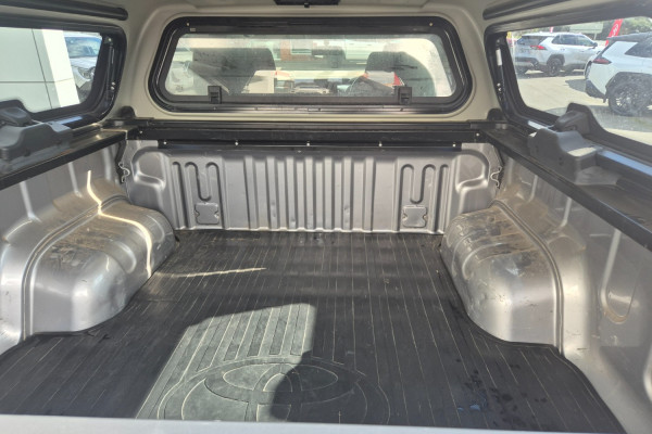 2018 Toyota HiLux  SR5 Double Cab Pick Up Image 30