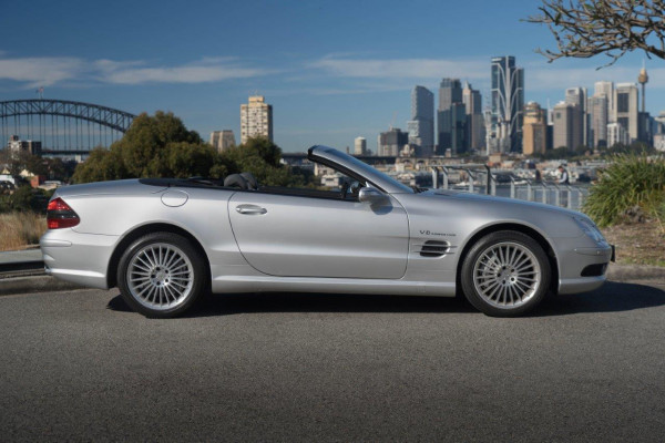 2003 Mercedes-Benz SL 55 AMG Convertible Image 5