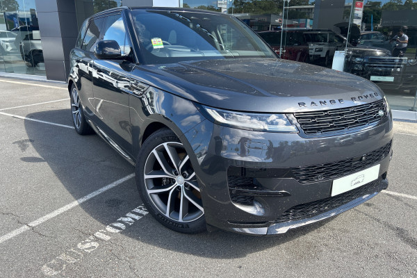 2024 MY25 Land Rover Range Rover SUV
