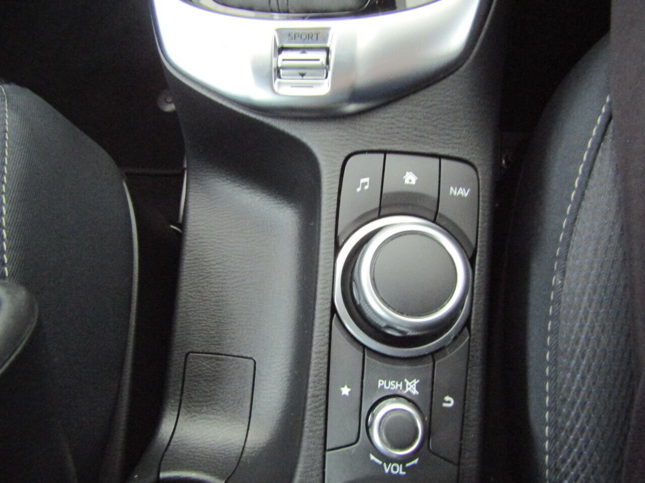 2022 Mazda 2 DJ Series G15 Evolve Hatch Image 14