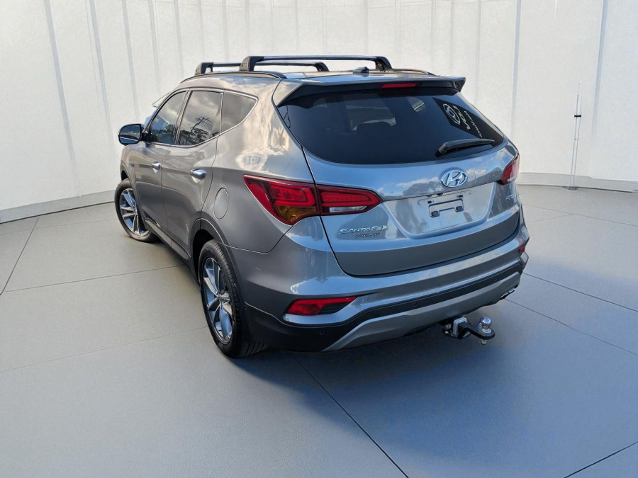 2017 MY18 Hyundai Santa Fe DM5 Series II Highlander SUV Image 5