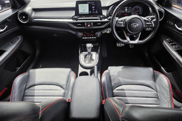 2020 Kia Cerato BD GT Hatch Image 17