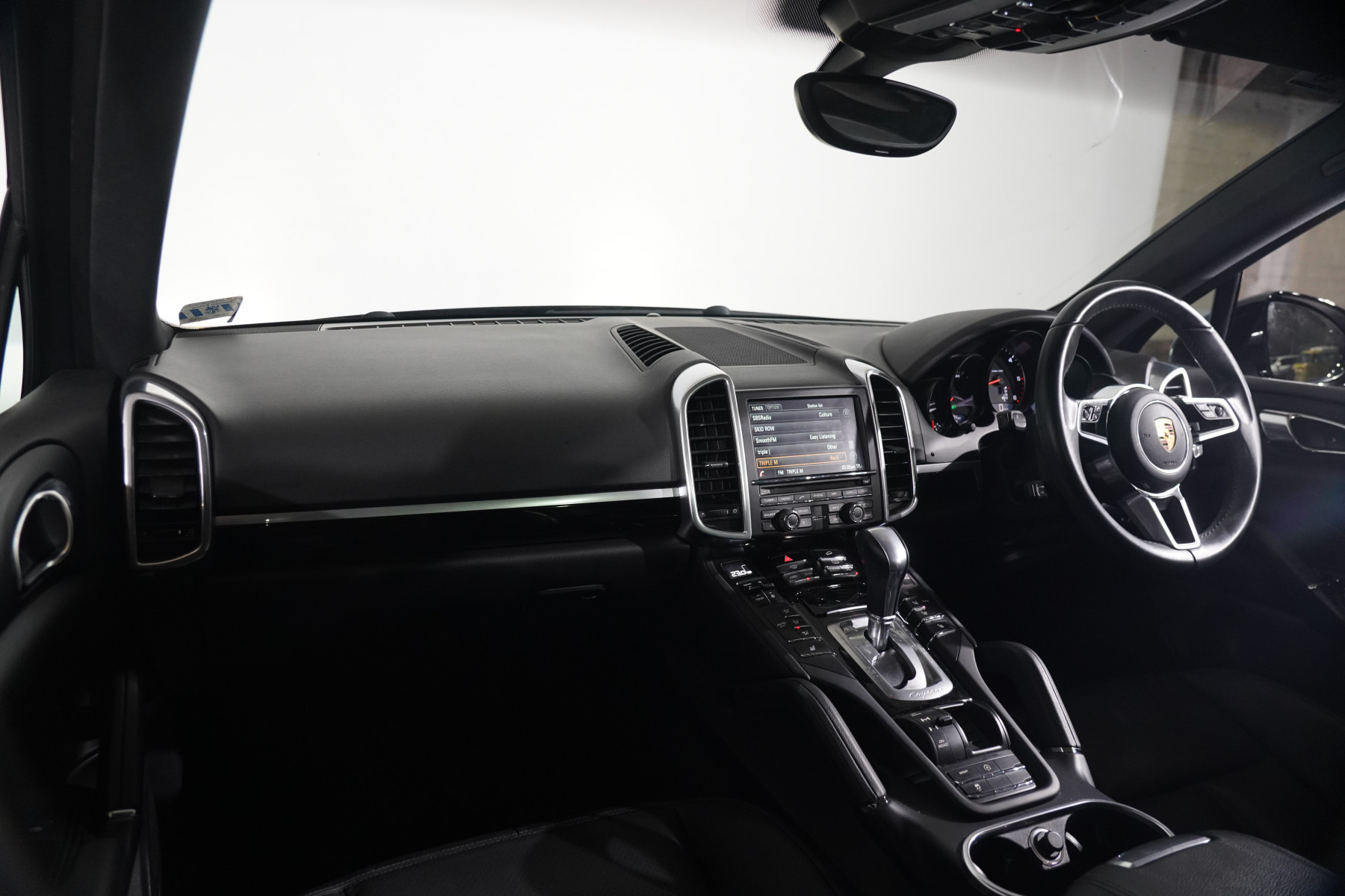 2016 Porsche Cayenne Diesel SUV Image 11