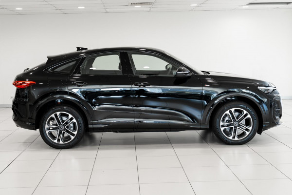 2025 Audi Q5 GU TFSI 150kW SUV image 3