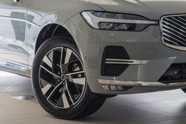 2026 Volvo XC60 UZ Plus B5 Bright SUV image 5