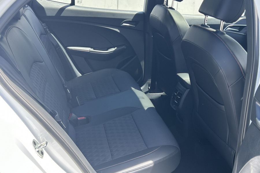 2025 MG MG3 Essence Hatch Image 11