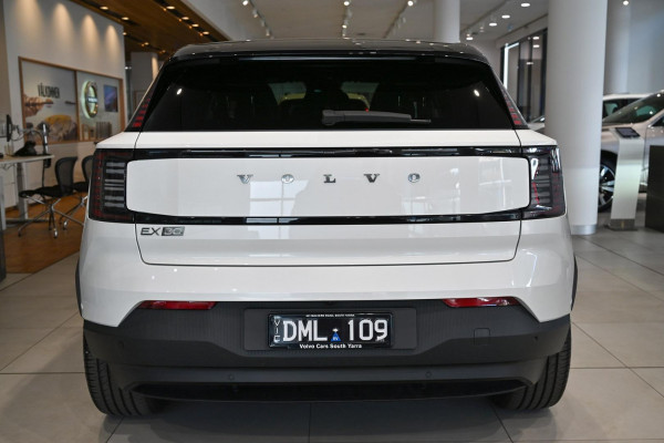 2024 MY25 Volvo EX30  Twin Motor Performance Ultra SUV Image 3