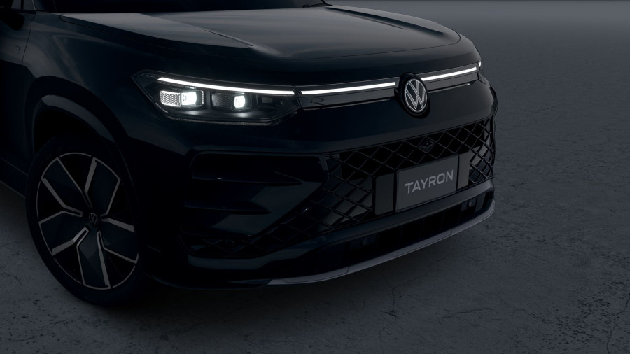 2025 MY26 Volkswagen Tayron R4 195TSI R-Line SUV Image 7