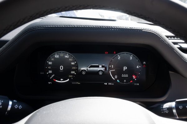 2026 Land Rover Defender L663 110 D350 X-Dynamic SE SUV image 21