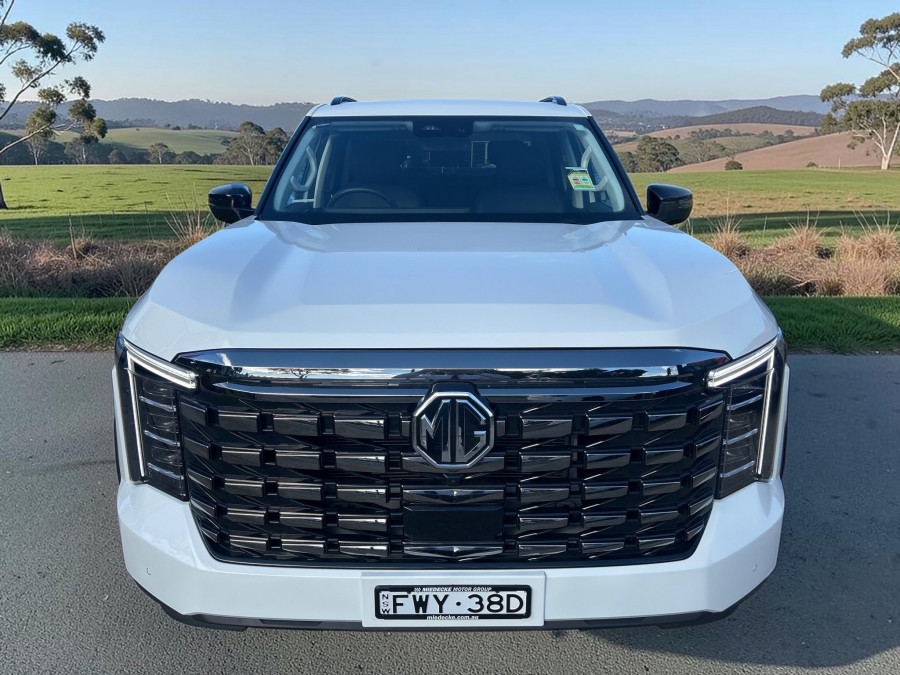 2025 MG U9 EKK1C Explore Pro Ute Image 2