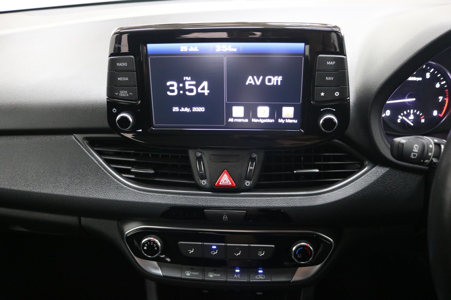 2018 Hyundai i30 PD Active Hatch Image 9