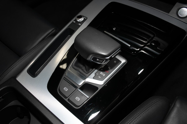 2021 Audi Q5 FY sport TDI quattro S tronic SUV image 16