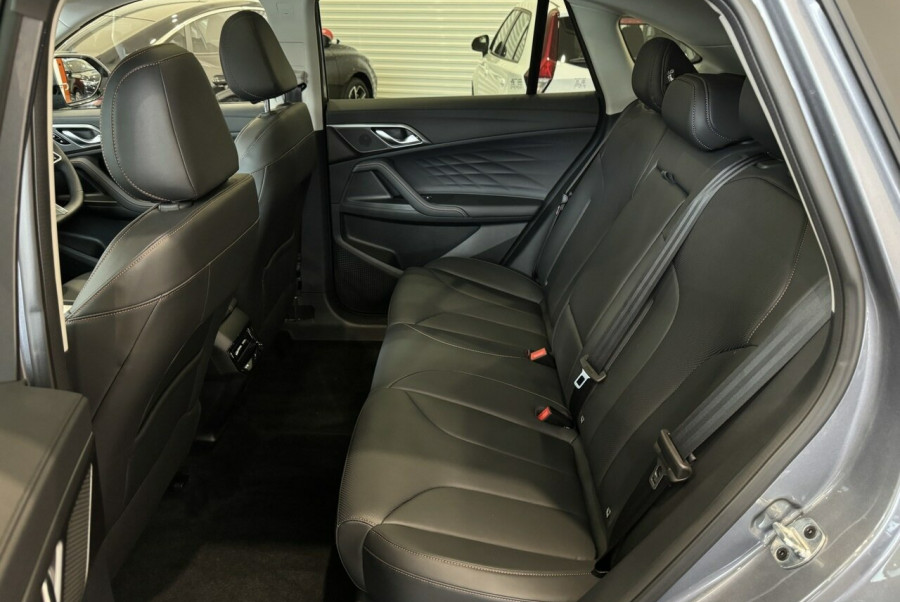 2024 MY25 MG HS AS33 Essence SUV Image 21