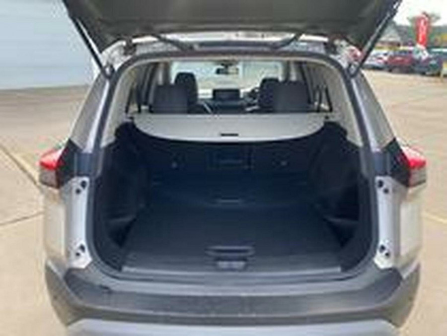 2025 Nissan X-Trail T33 ST-L SUV Image 5