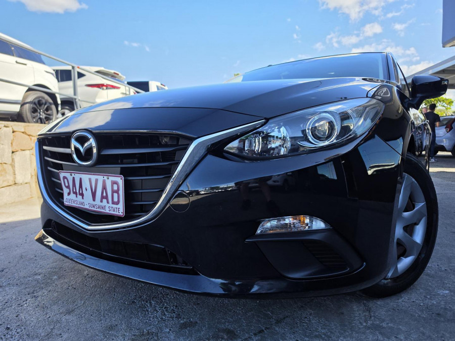2014 Mazda 3 BM Series Neo Sport Hatch Image 2