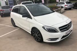 Mercedes-Benz B-class 5dr W2