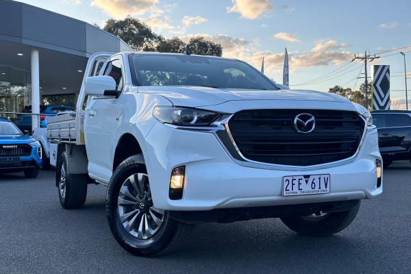 2022 Mazda BT-50 TF XS Cab Chassis Image 2