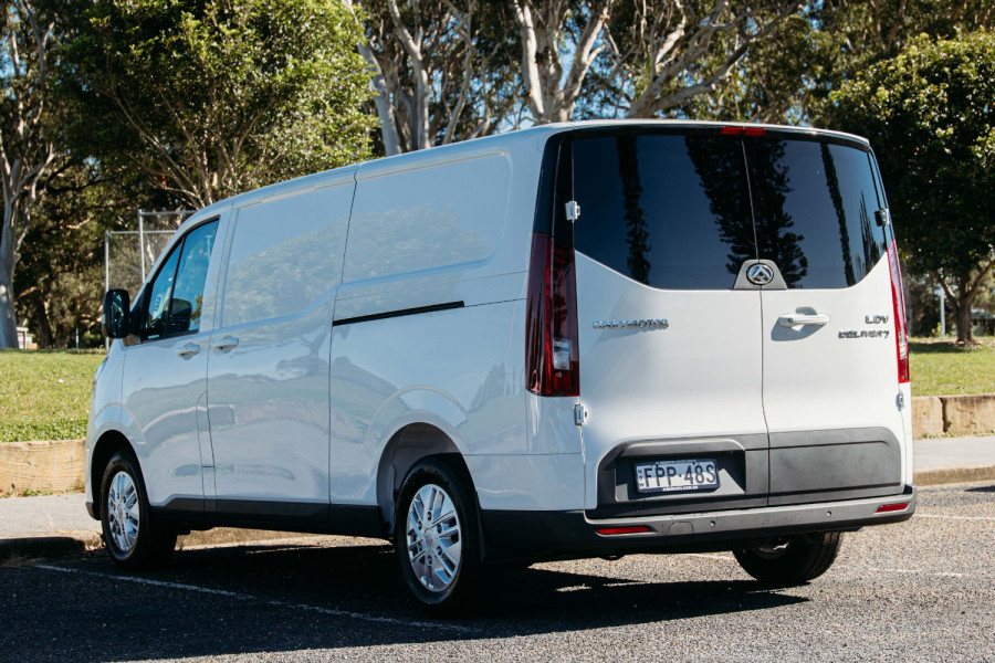 2024 LDV Deliver 7   Van Image 10