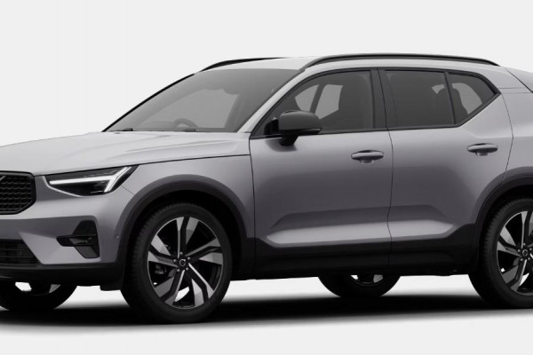 2026 Volvo XC40 XZ Ultra B4 Dark SUV