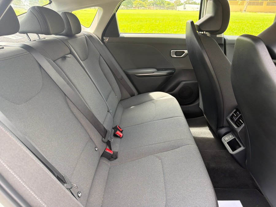 2025 Kia K4 CL4m Sport Sedan Image 8