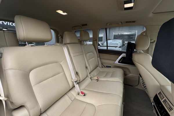 2017 Toyota LandCruiser VDJ200R Sahara SUV Image 17