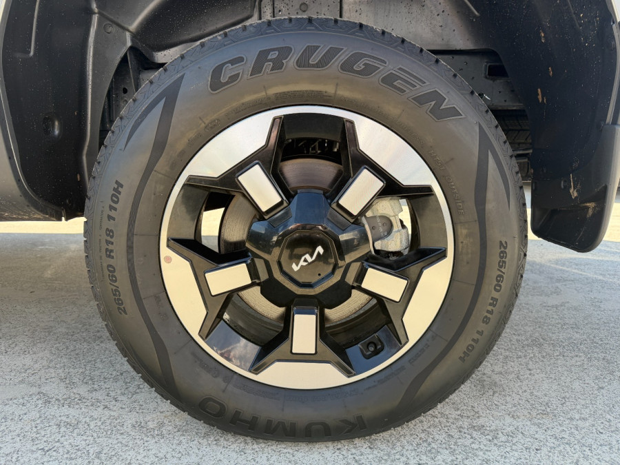 2025 MY26 Kia Tasman TK SX+ Ute Image 21