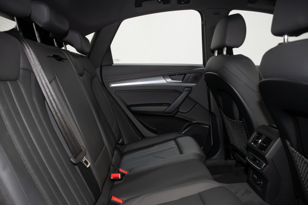 2021 Audi Q5 FY sport TDI quattro S tronic SUV Image 3