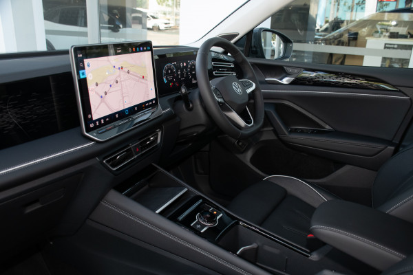 2025 Volkswagen Tiguan CT 150TSI Elegance SUV Image 8