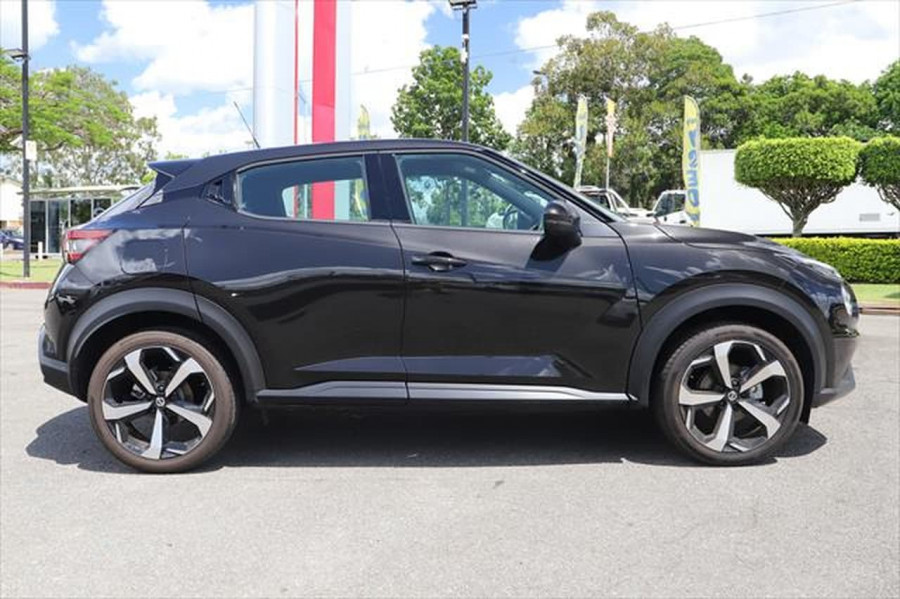 2020 Nissan JUKE F16 ST-L Hatchback Image 7