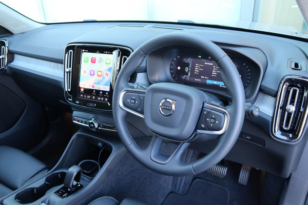 2025 MY26 Volvo XC40 XZ Plus B4 SUV Image 27