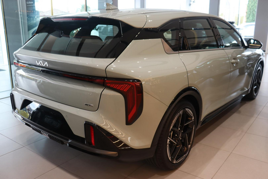 2026 Kia K4 CL4m GT-Line Hatch Image 10
