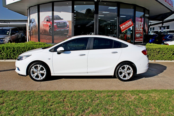 2017 Holden Astra BL LT Sedan Image 5
