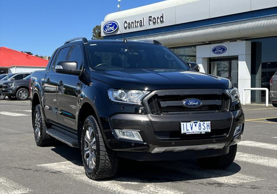 2017 [THIS VEHICLE IS SOLD] Plaza Auto Sales